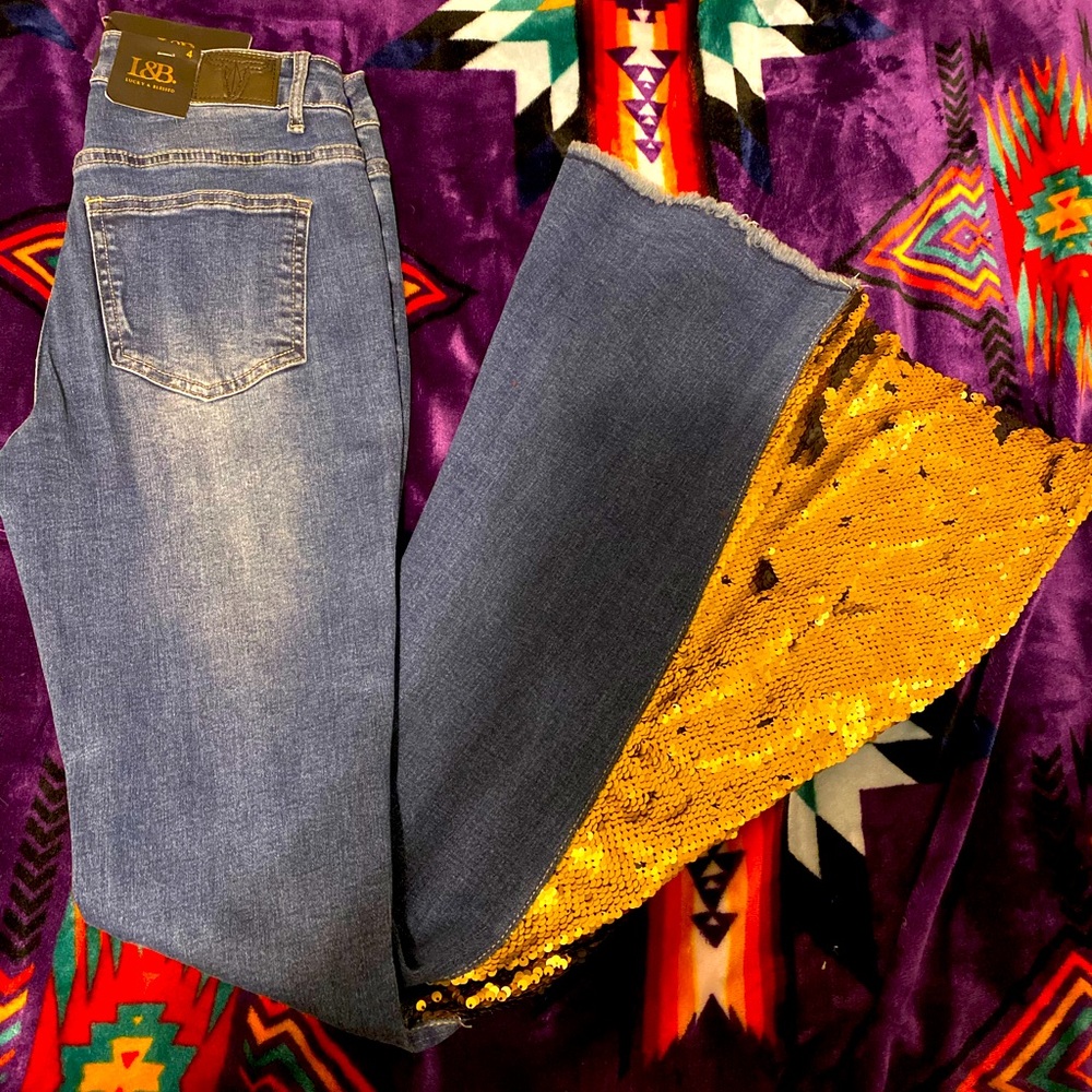 Gold sequin flare.